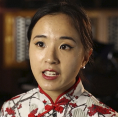 Martina Zhang headshot
